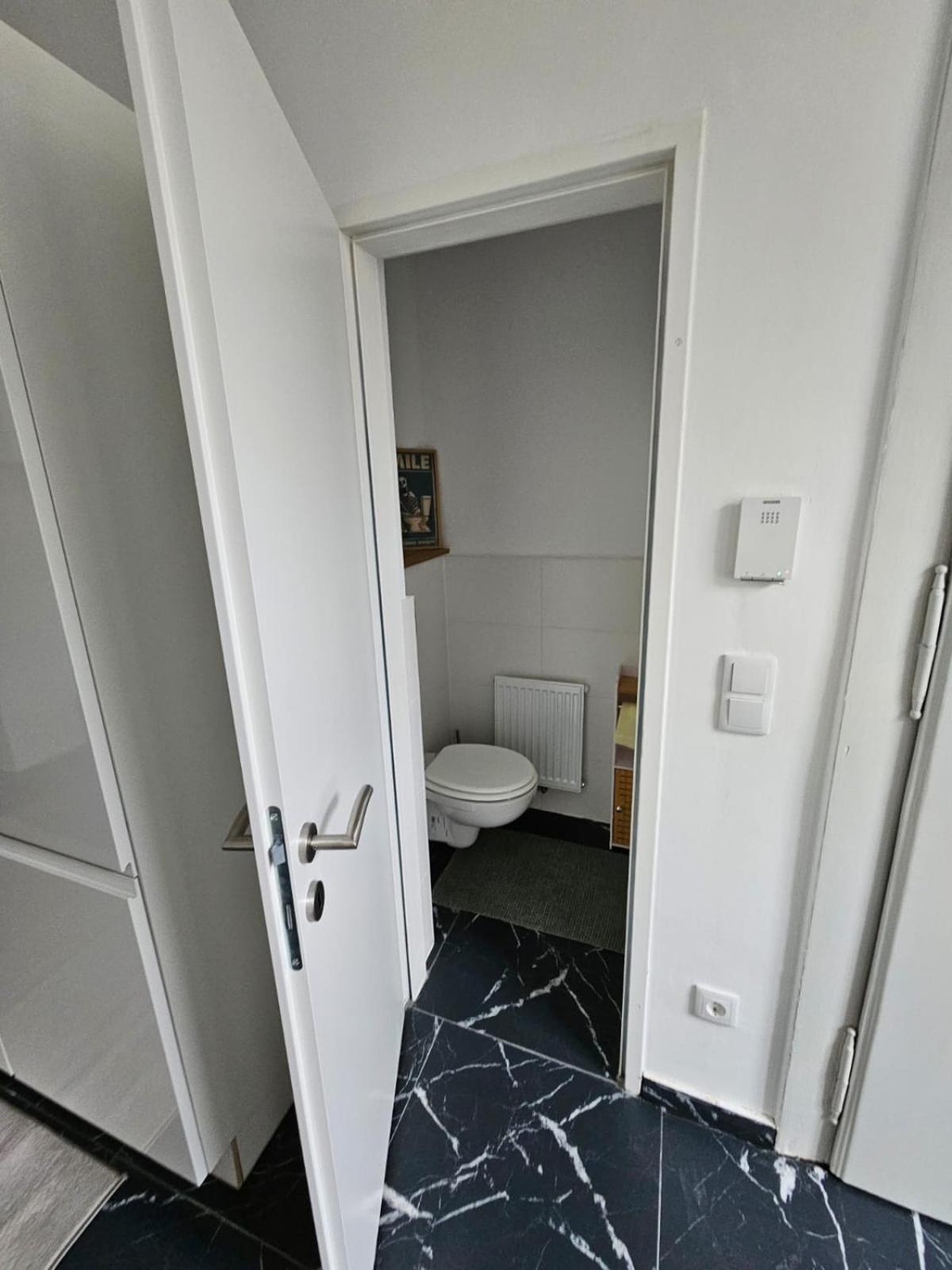 Cozy And Quit 1170 Vienna Apartment Luaran gambar